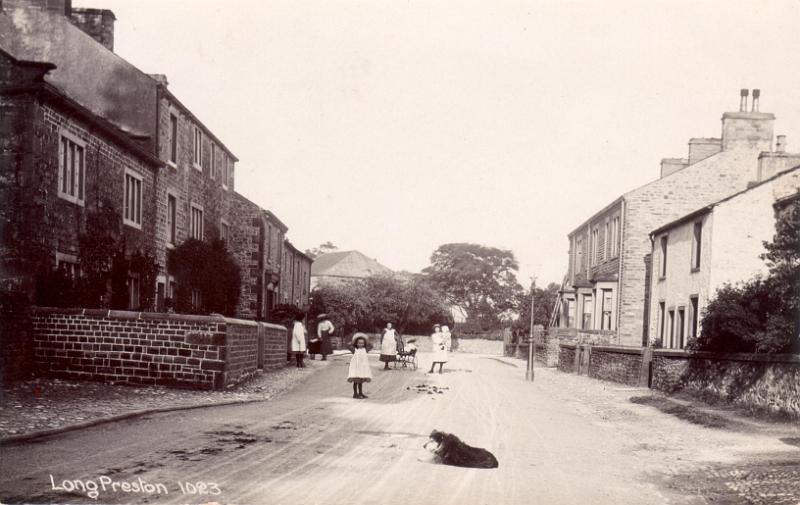 Grosvenor Place.JPG - Grosvenor Place with Ribble Crescent on the right ( Date not known, but possibly around 1900 )
